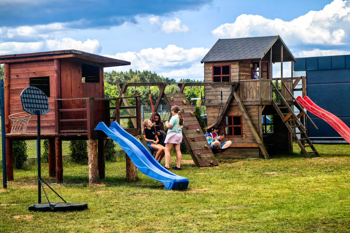 Plac Zabaw CampKAJAKOWO 1